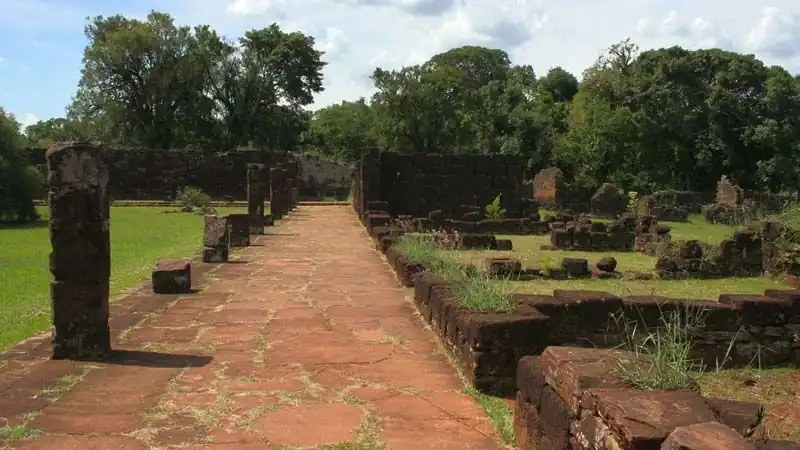 Ruinas de San Ignacio y Minas de Wanda