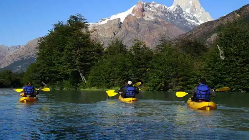 Kayak Río de las Vueltas