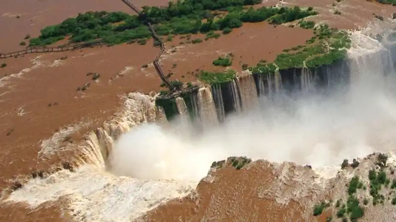 Cataratas Brasileñas y represa de Itaipú