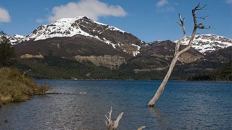 Lago Escondido y Fagnano
