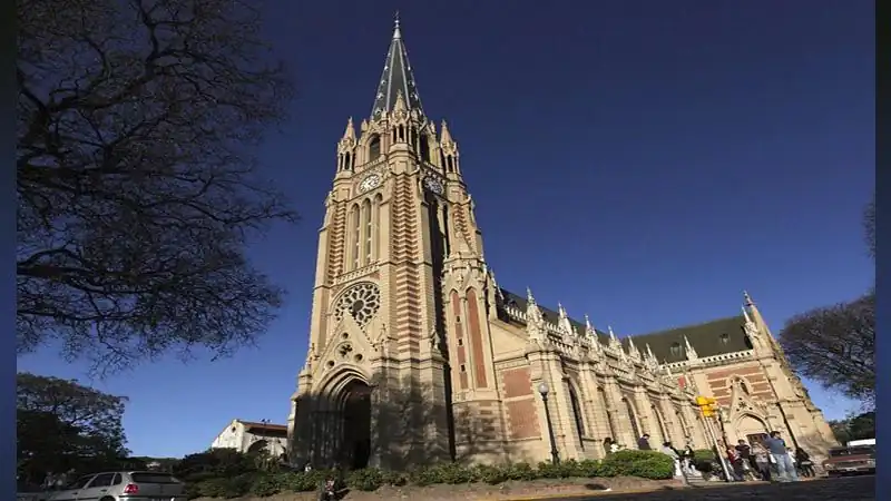 Tigre y Delta con Navegación