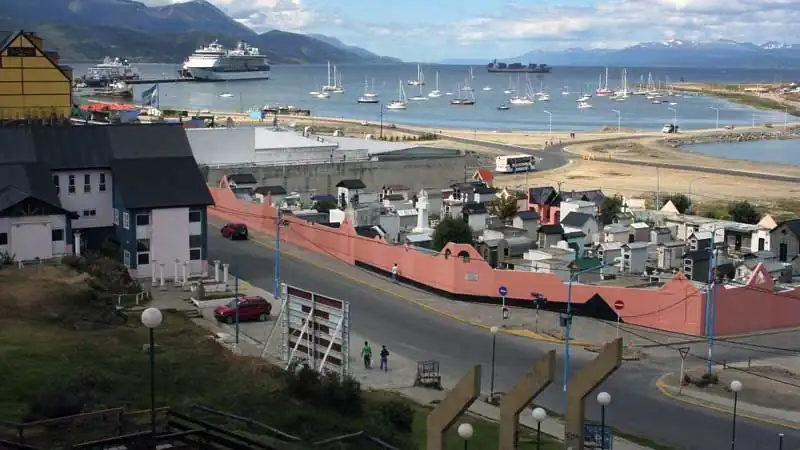 Navegación por el Canal de Beagle