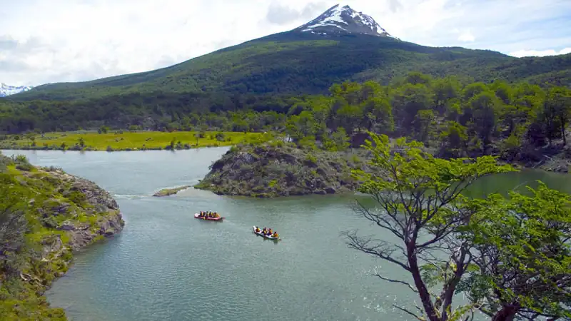 Trekking y canoas en el Parque Nacional Tierra del Fuego