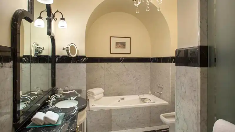 Four Seasons – Lujo