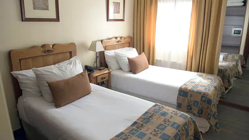 3* | Hostal del Bosque