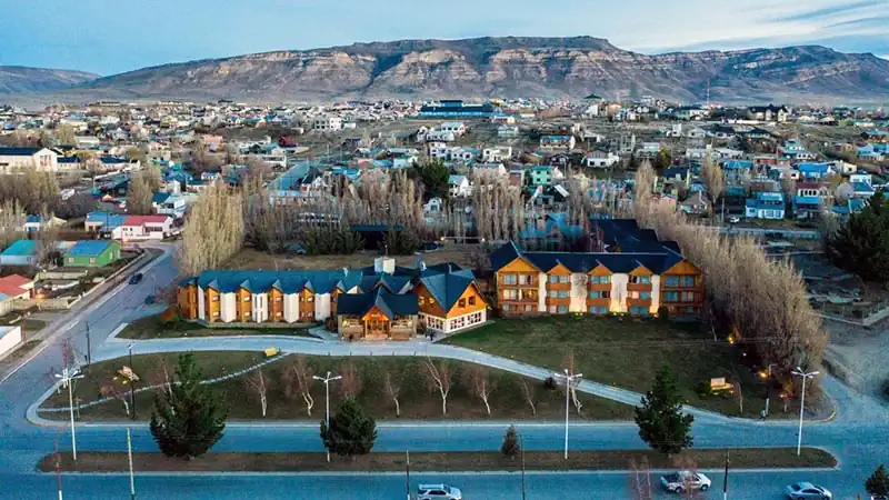 4* |  Mirador del Lago