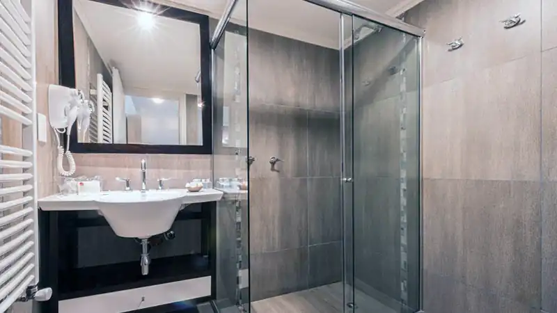 4* |  Mirador del Lago