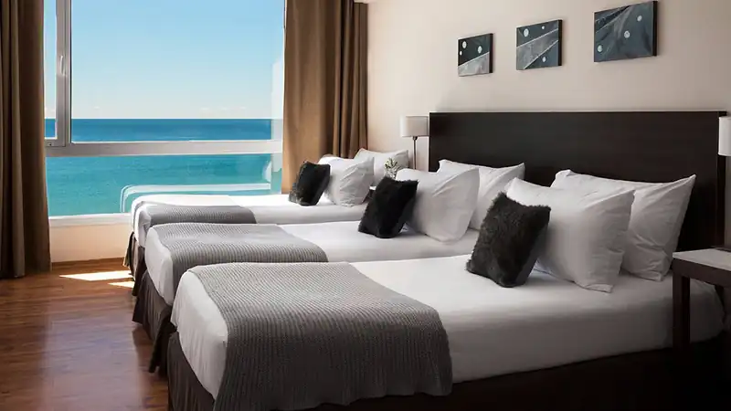 4* | Hotel Dazzler by Wyndham Puerto Madryn