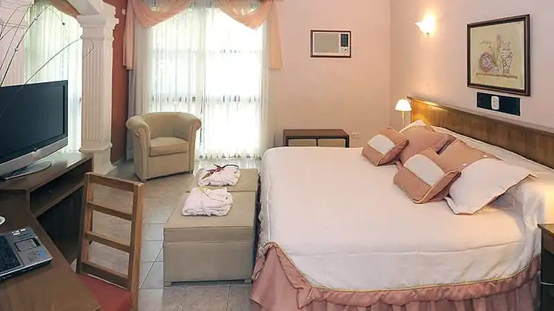 3* | Orquídeas Palace 