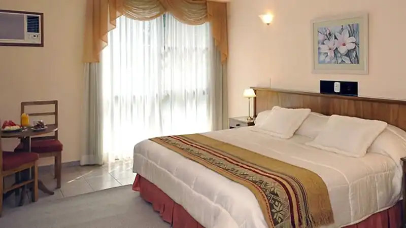 3* | Orquídeas Palace 