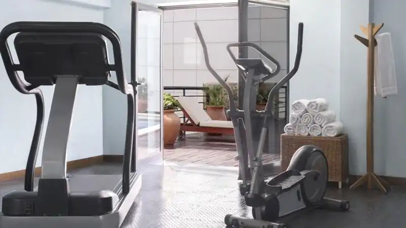 4* | NH Mendoza Cordillera 