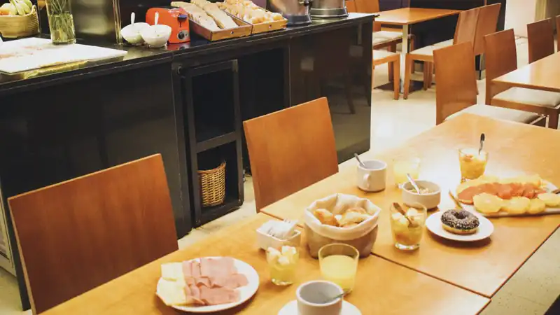 3* | Le Petit Suites 