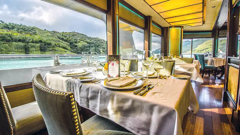 Crucero Mar Patag “The Spirit of the Glaciers”