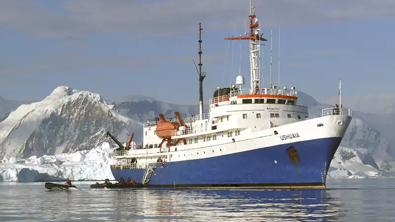 Tras el Mar de Weddell   