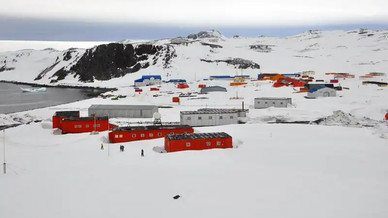 Aero – Crucero Círculo Polar 