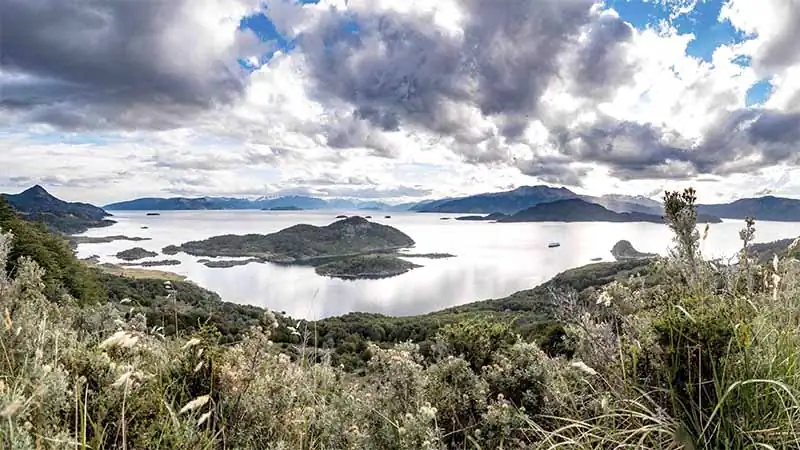 Crucero Australis Exploradores de la Patagonia